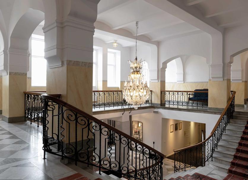 Lobby Photo