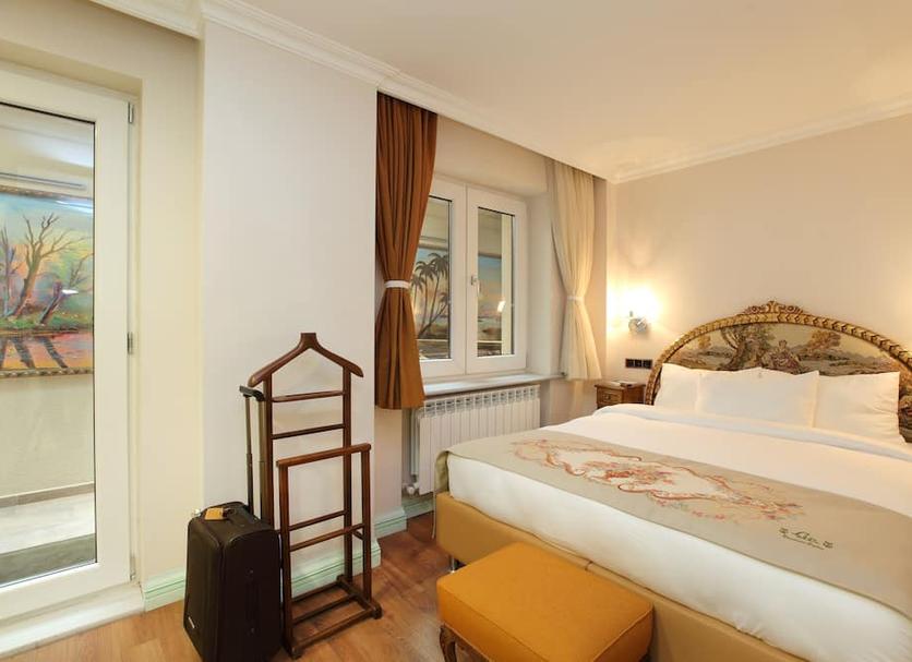 Bedroom Photo