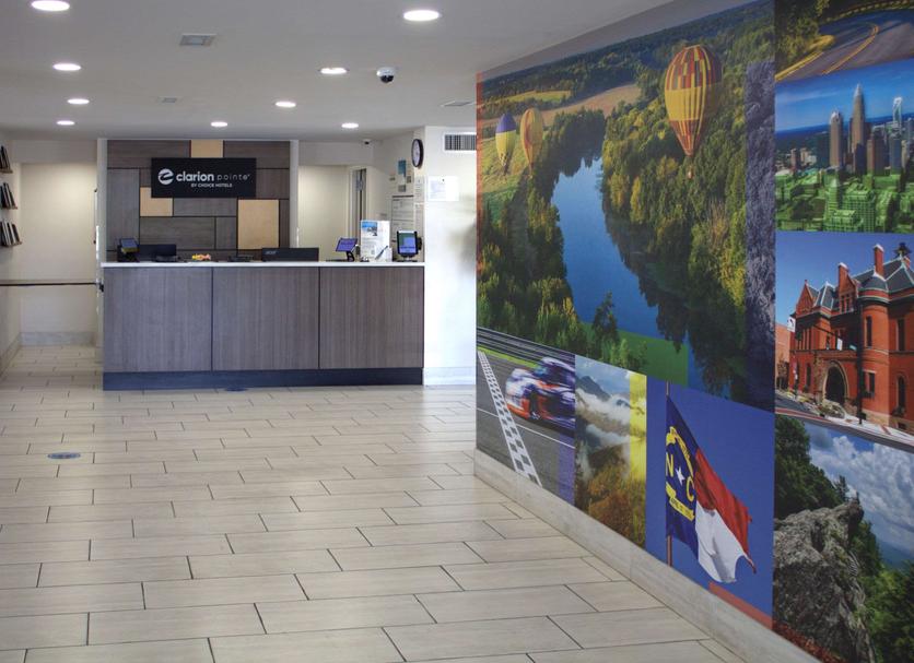Front desk Photo