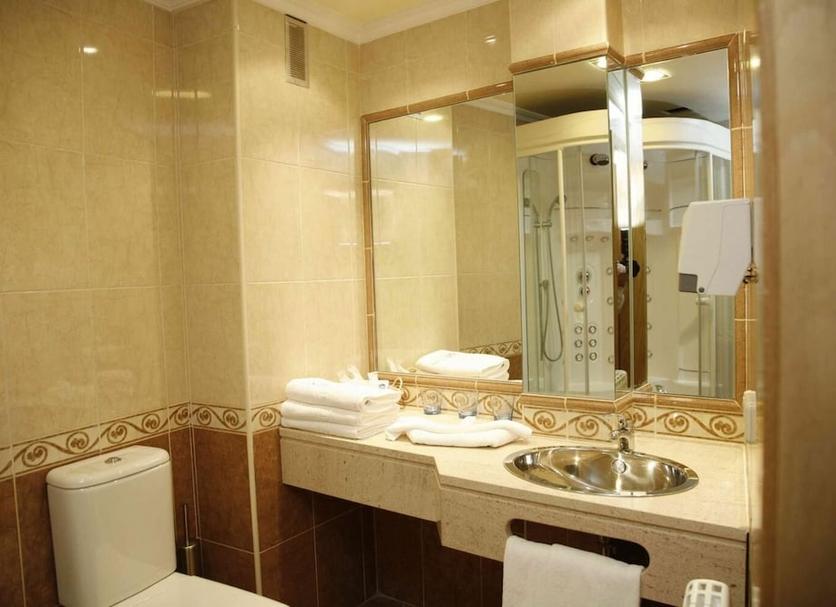 Bathroom Photo