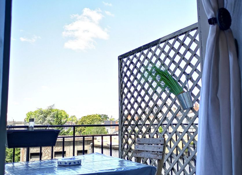 Balcony Photo