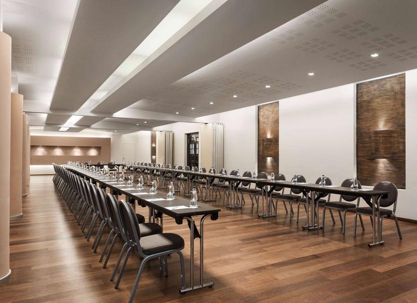 Conference room Photo