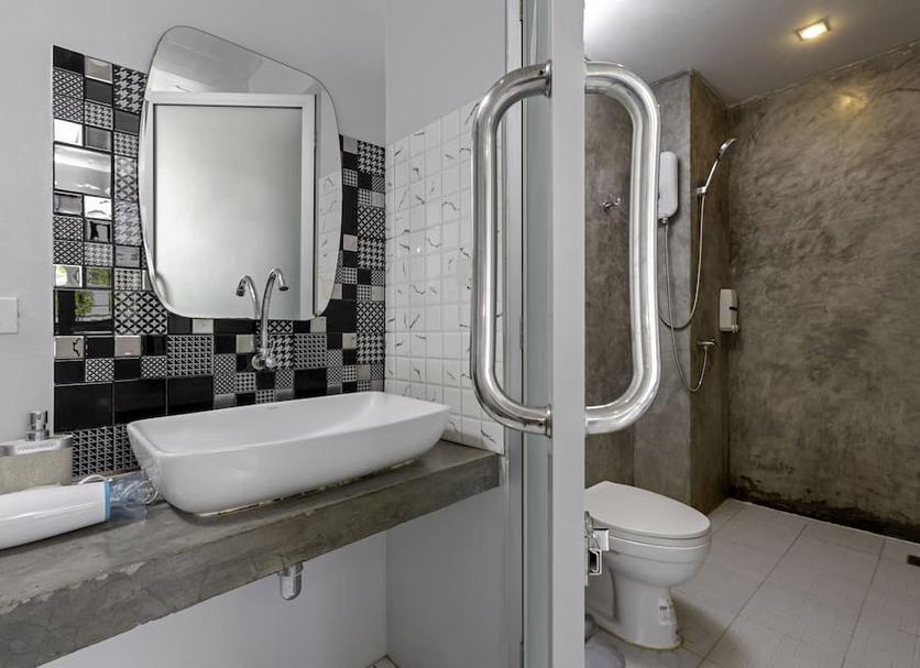 Bathroom Photo