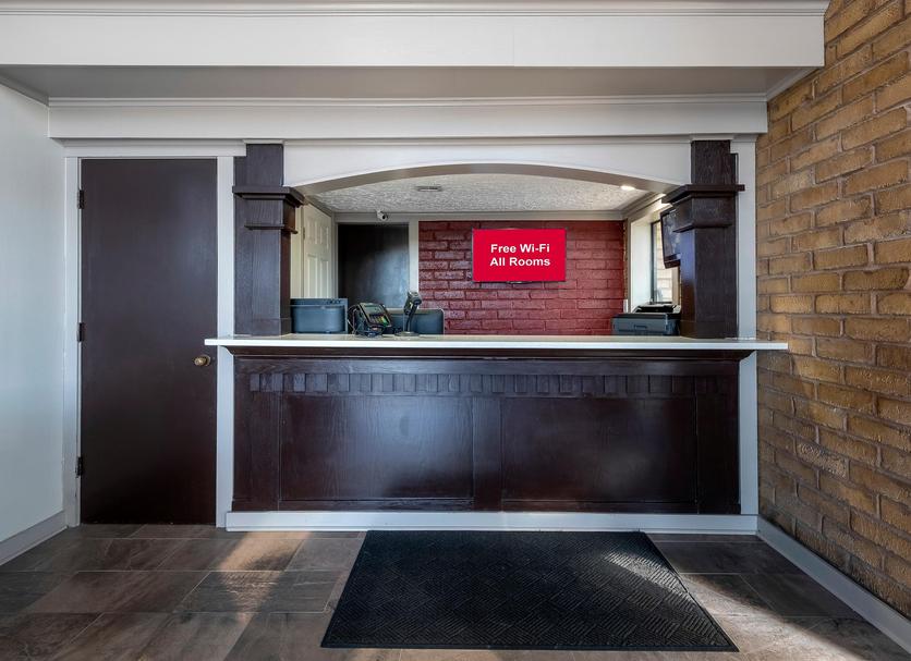 Front desk Photo