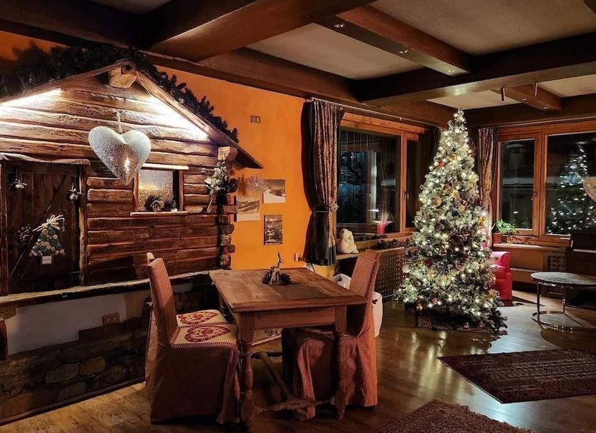 Dining room Photo