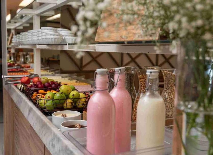 Buffet Photo