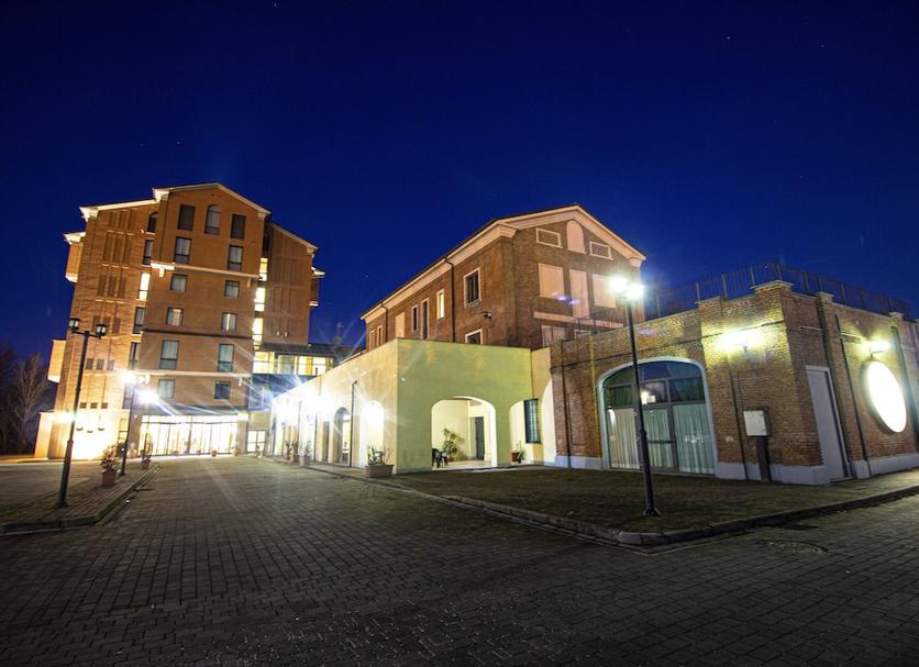 Building Photo