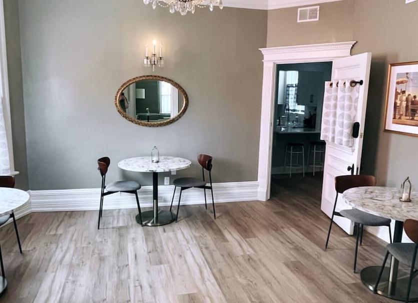 Dining room Photo