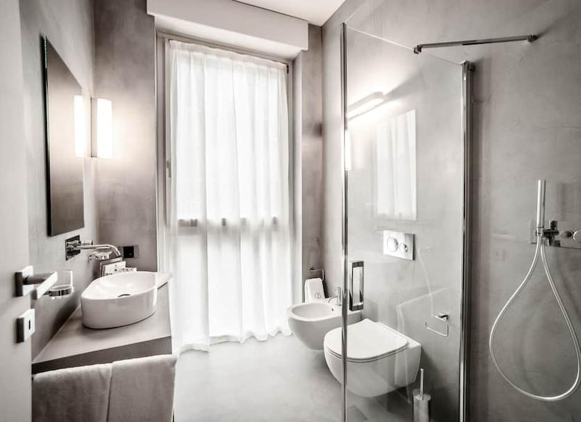 Bathroom Photo