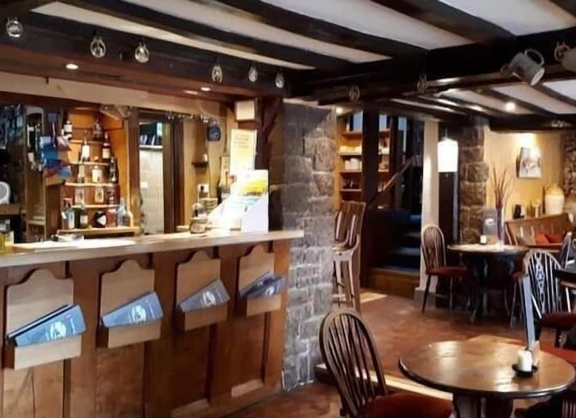 Bar Photo