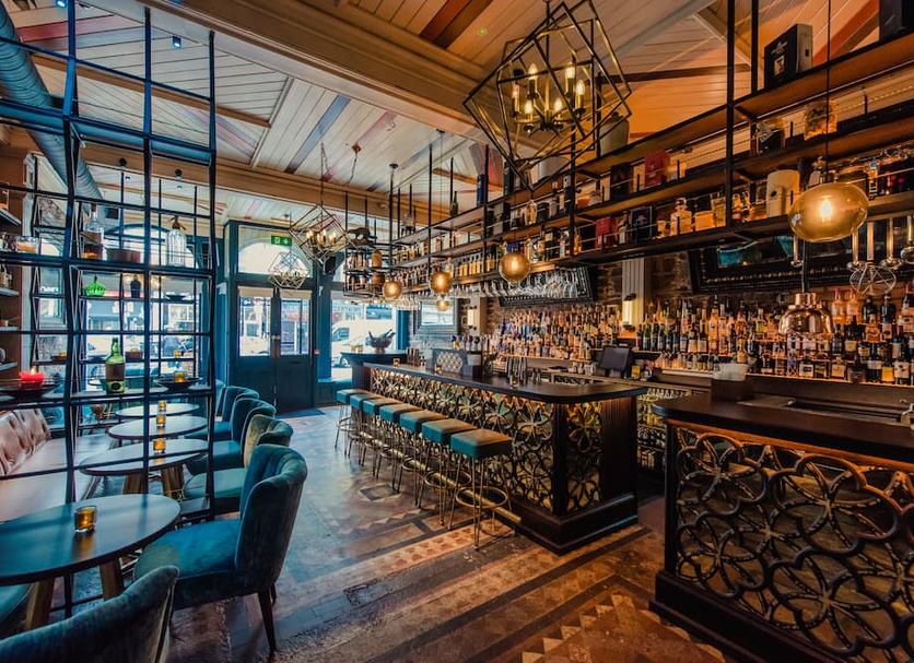 Bar Photo