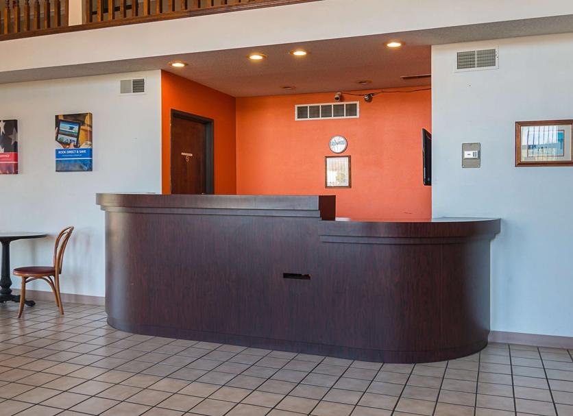Front desk Photo