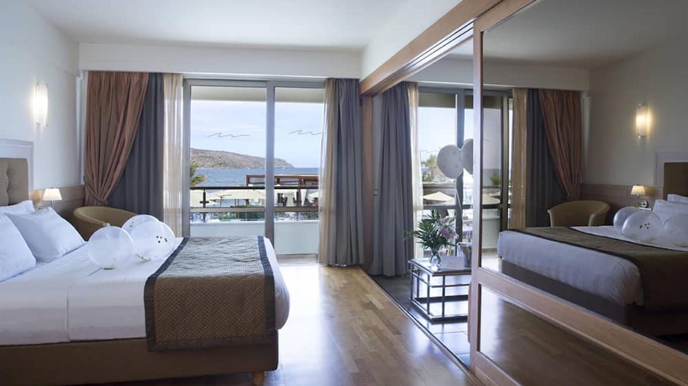 Thalassa Beach Resort & Spa (Adults Only)