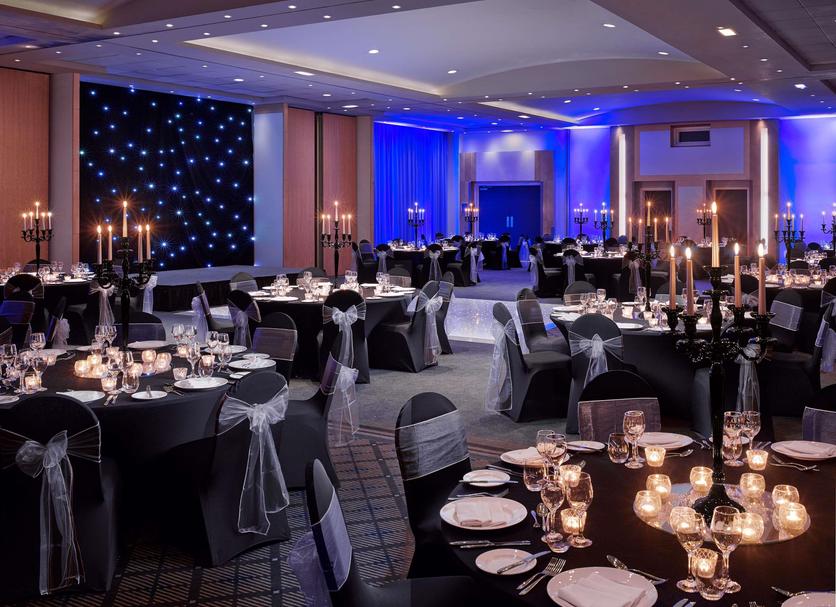 Banquet hall Photo