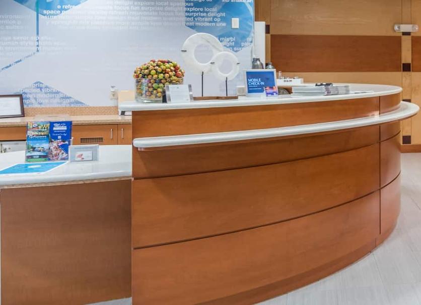 Front desk Photo