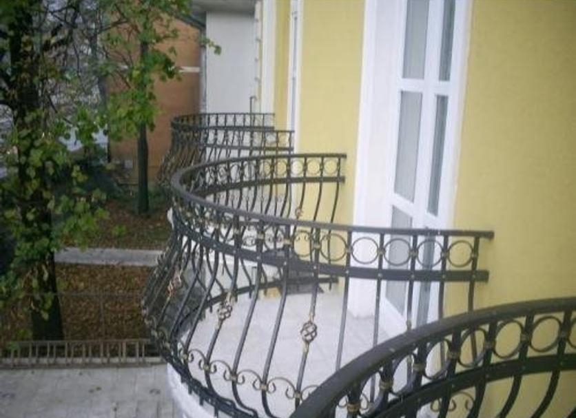 Balcony Photo