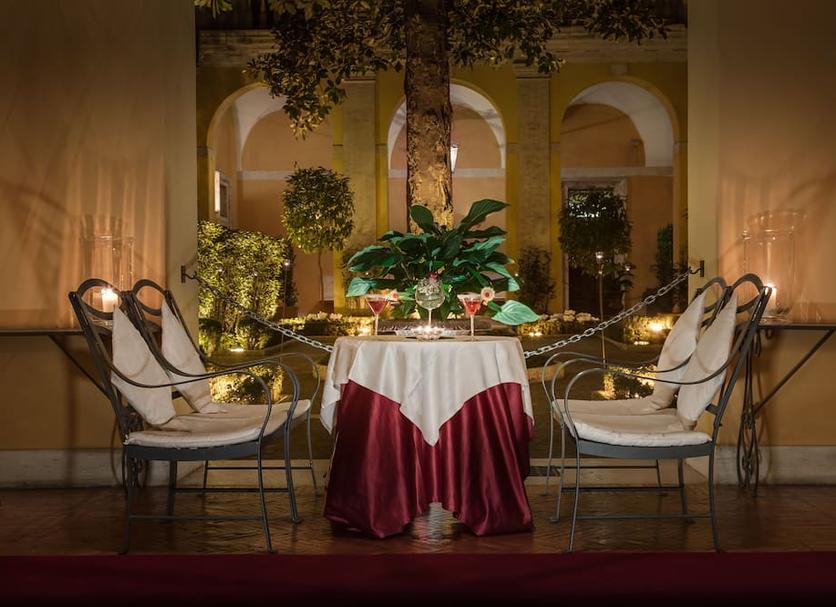 Banquet hall Photo