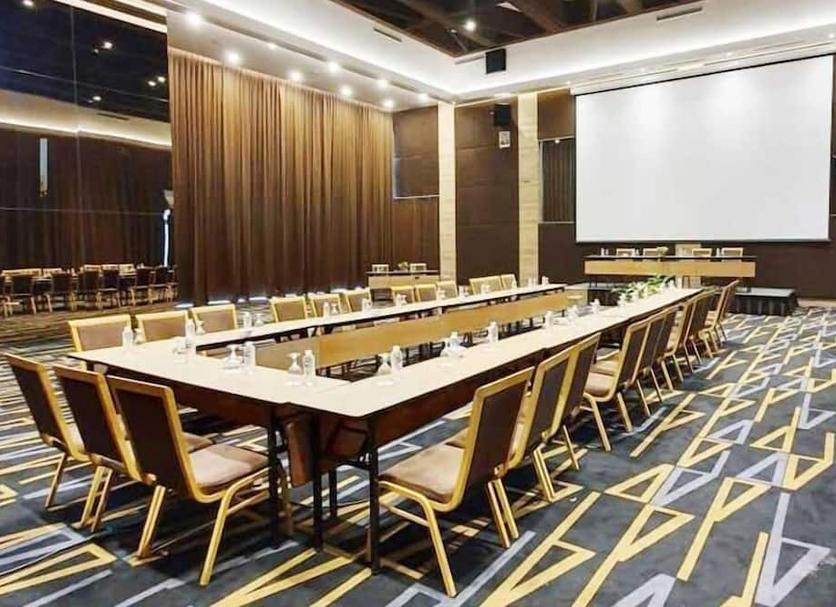 Conference room Photo