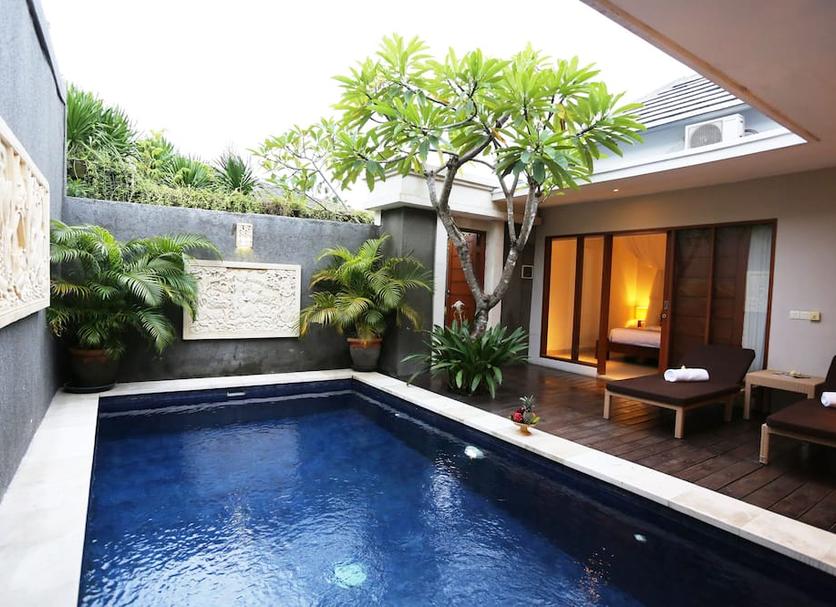 Pool Photo