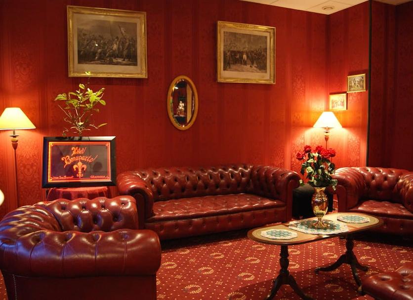 Lounge Photo