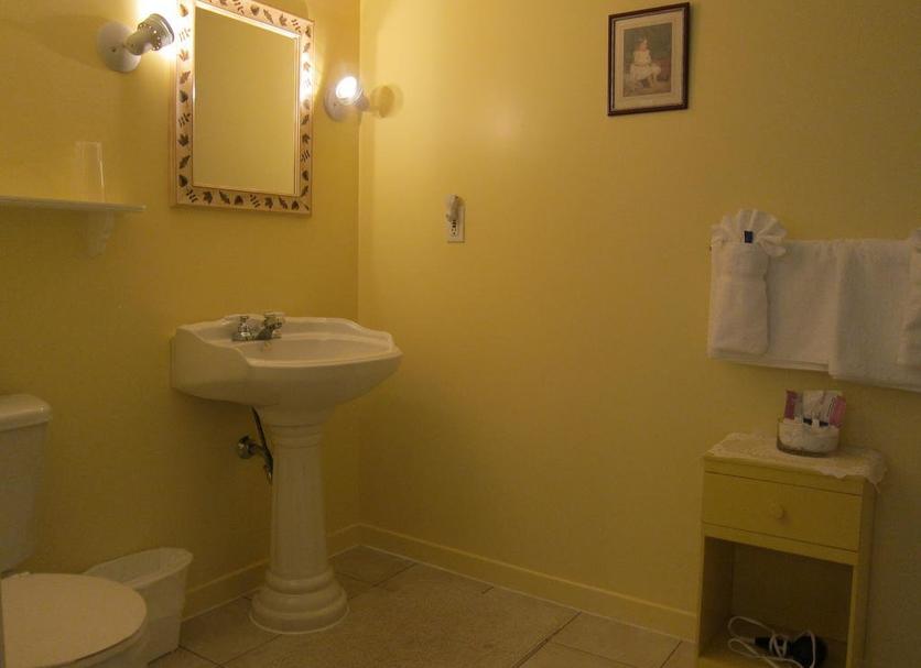Bathroom Photo