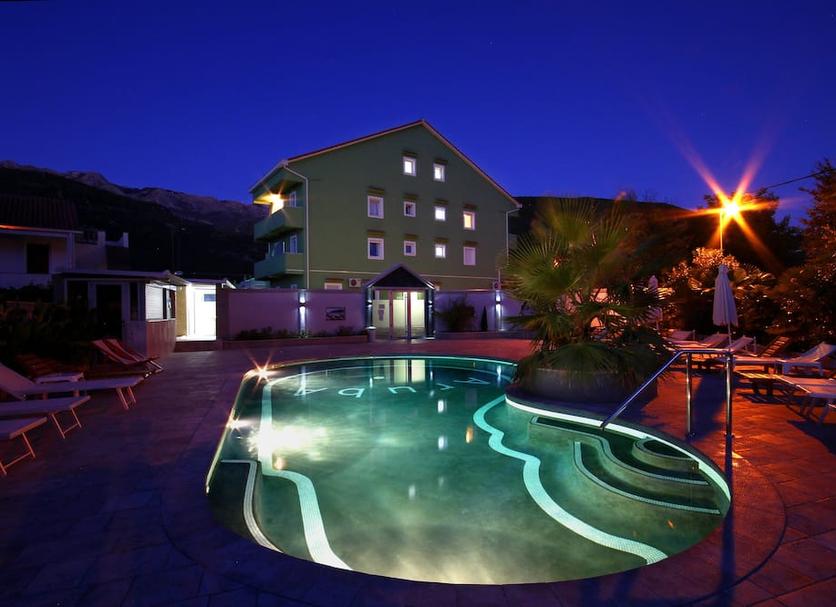 Pool Photo