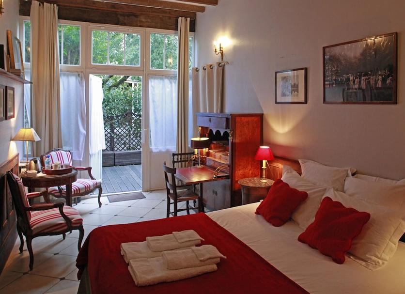 Bedroom Photo