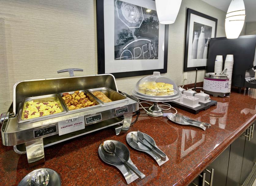 Buffet Photo
