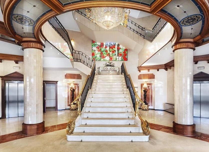 Stairs Photo