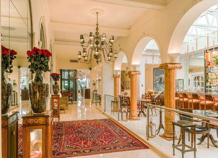 Lobby Photo