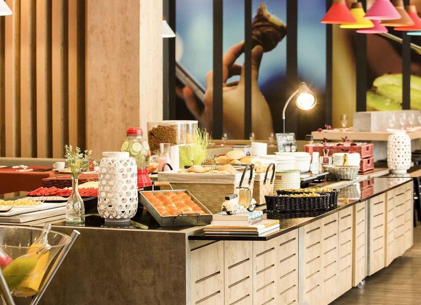 Dining room Photo
