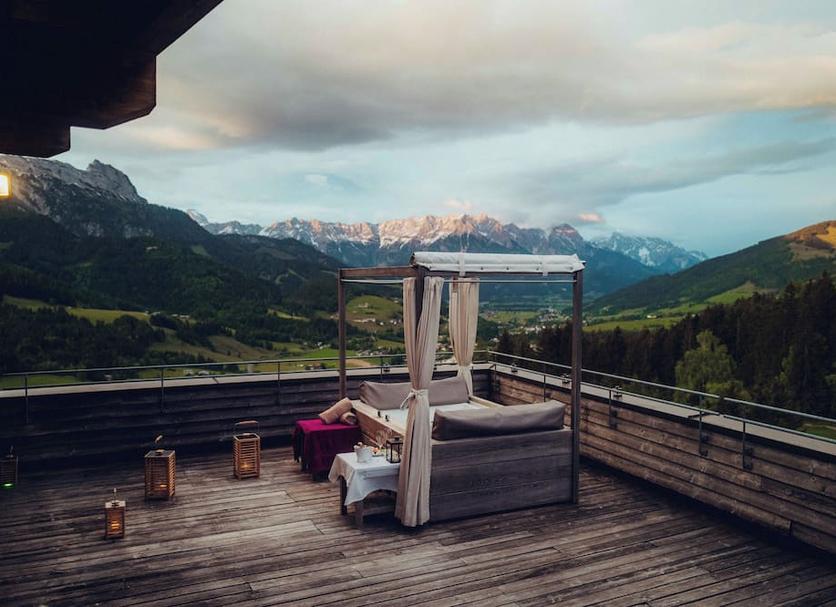 Balcony Photo