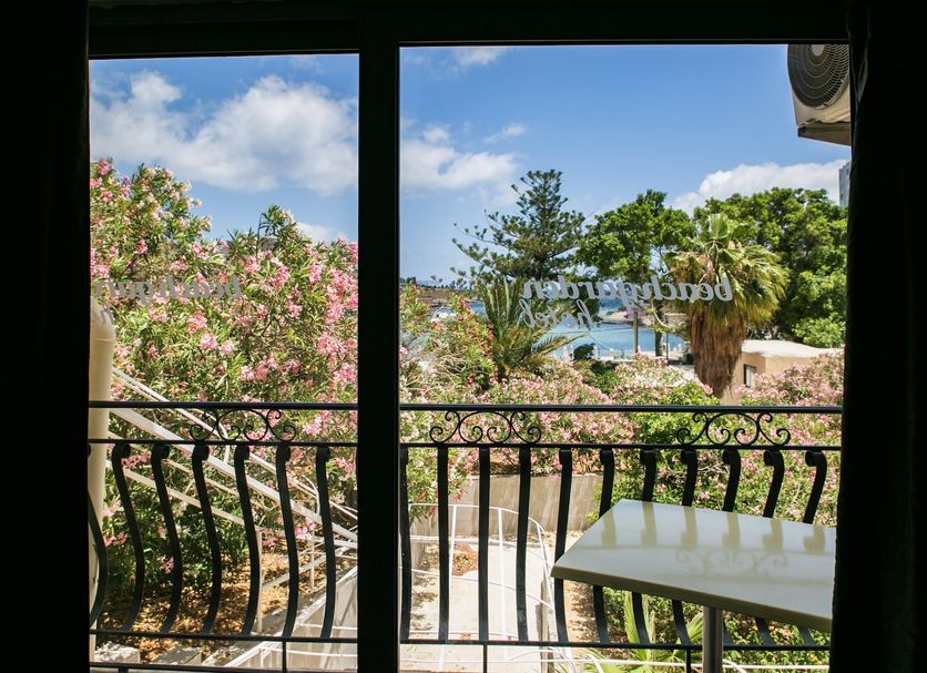 Balcony Photo