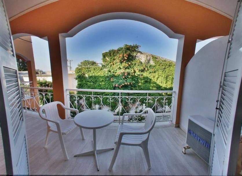Balcony Photo