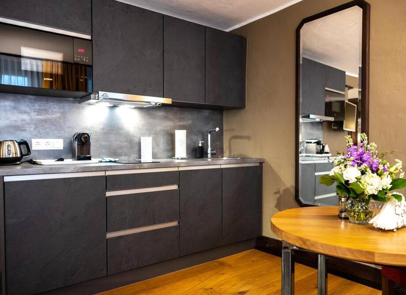 Kitchen Photo