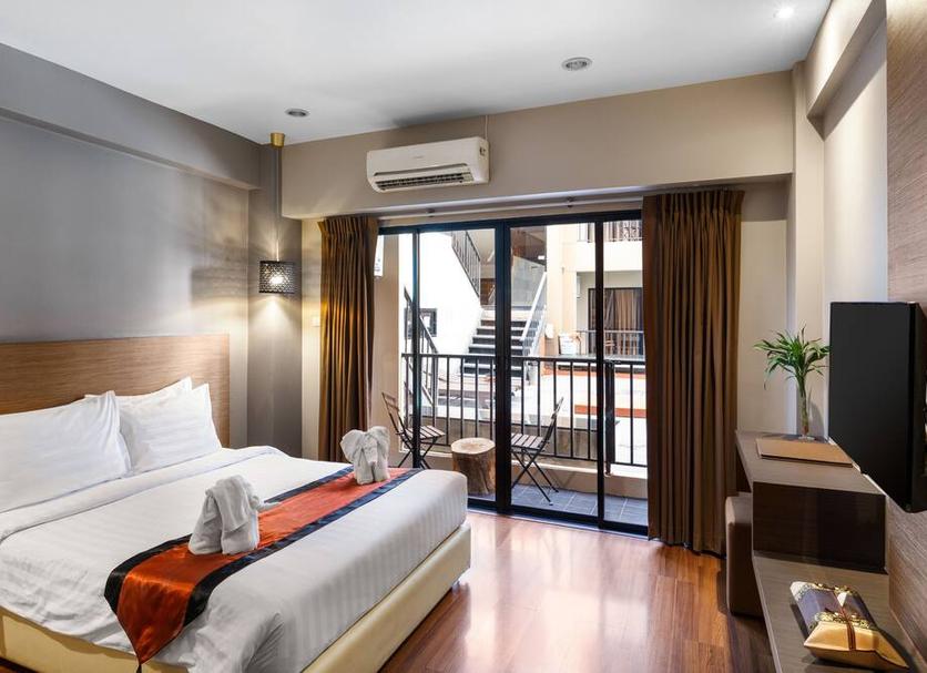 Bedroom Photo