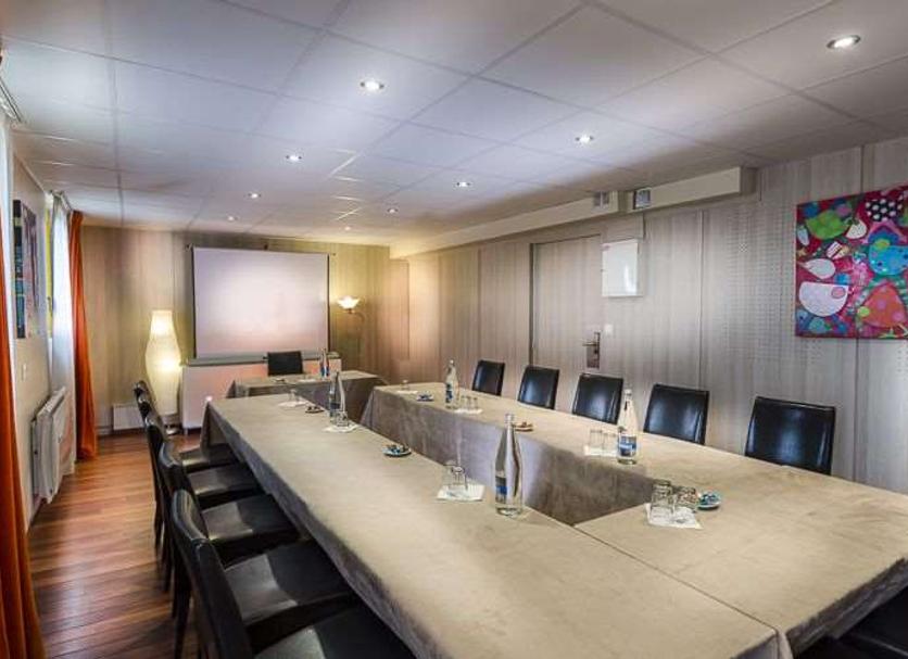 Conference room Photo