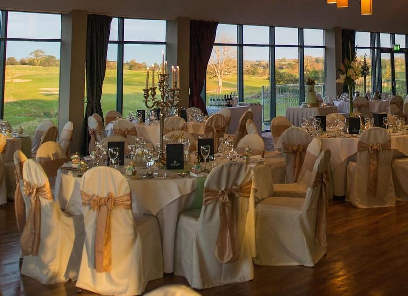 Banquet hall Photo