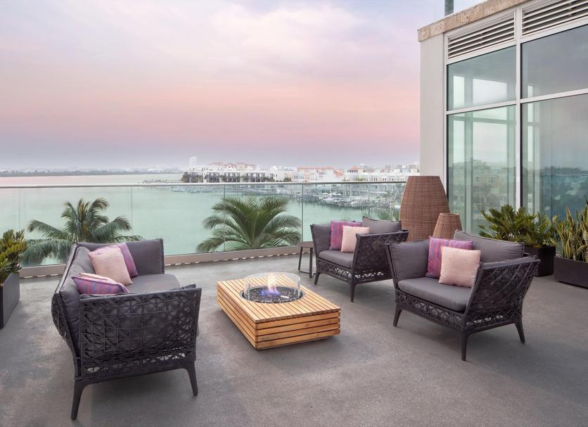 Balcony Photo