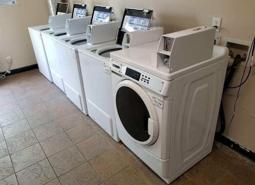Laundry facility Photo