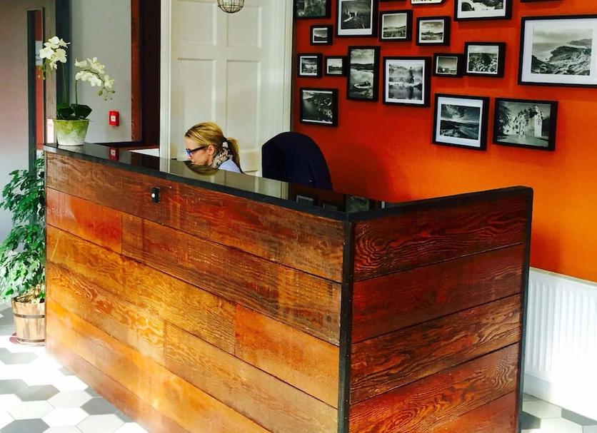 Front desk Photo