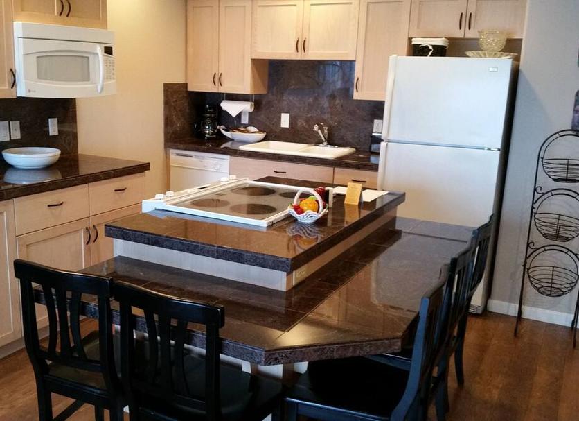 Kitchen Photo
