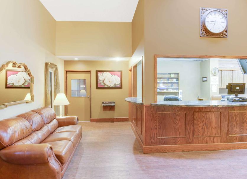 Front desk Photo