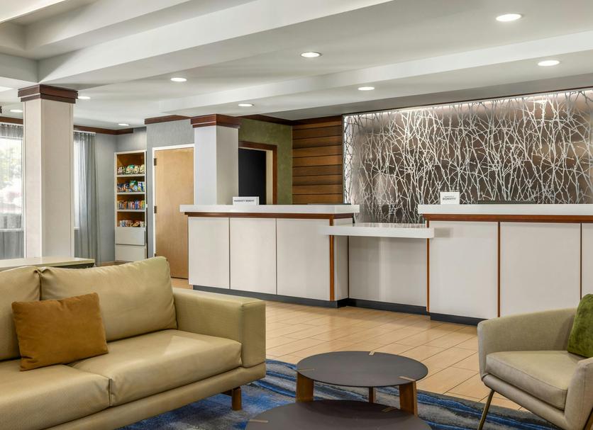 Front desk Photo