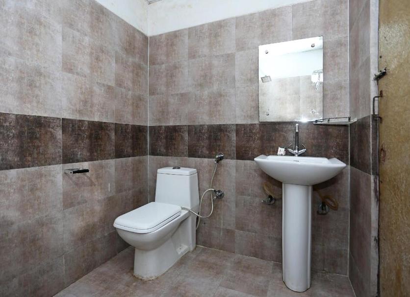 Bathroom Photo