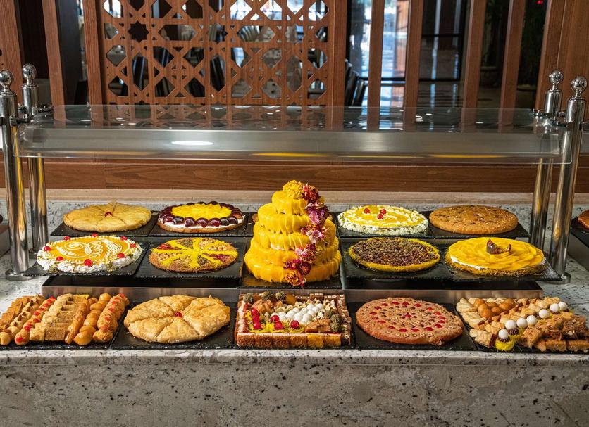 Buffet Photo