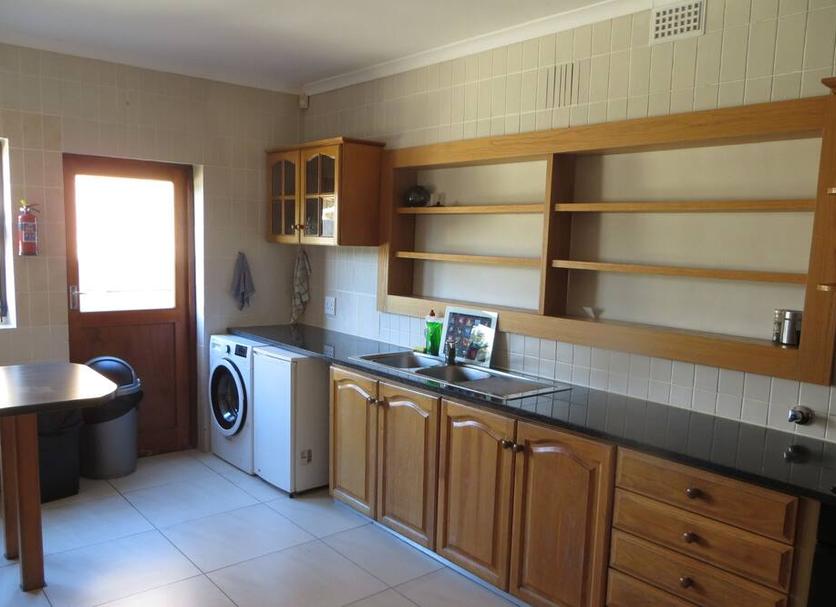 Kitchen Photo