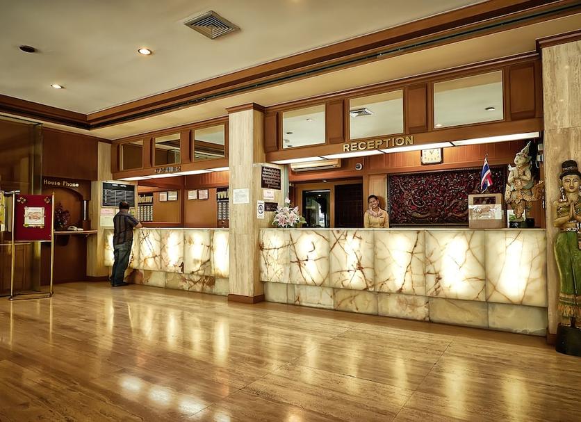 Front desk Photo