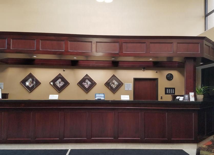 Front desk Photo