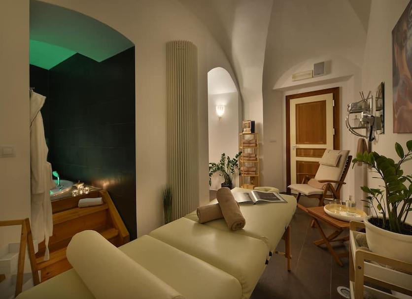 Spa Photo